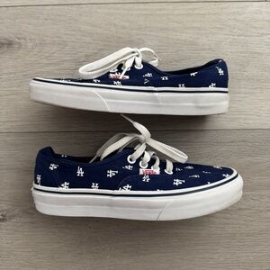 Vans LA Dodgers Navy Blue Sneakers Shoes sz. 3.5 Men 5.0 Women Low Top MLB